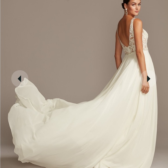 Galena wedding gown - Picture 3 of 3